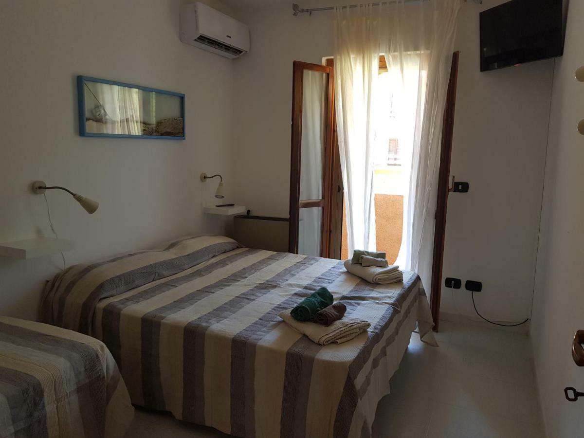 Casa Vacanze Valentina Porto Conte Ngoại thất bức ảnh